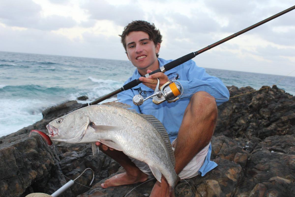 Mulloway off the Rocks
